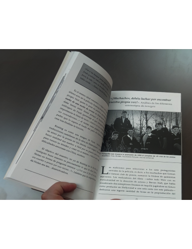 CULT & TEEN MOVIES Nº4. El club de los poetas muertos / Viernes 13 (Ed. Tapa blanda con solapas y sobrecubierta)