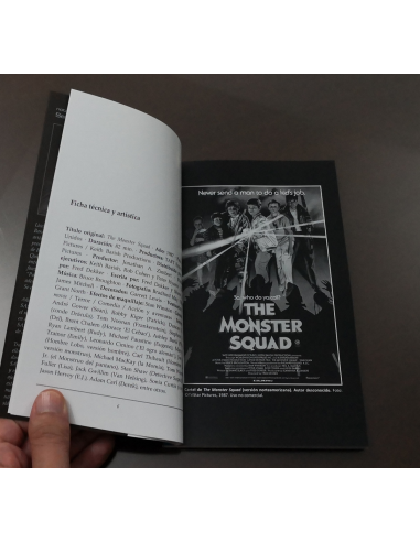 CULT & TEEN MOVIES Nº2. Una pandilla alucinante / Memento (Ed. Tapa blanda con solapas y sobrecubierta)